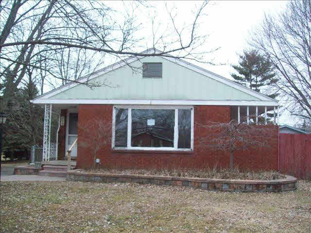 2015 Vivian Road Monroe, MI 48162 - Photo 1 of 18 20348531.JPG