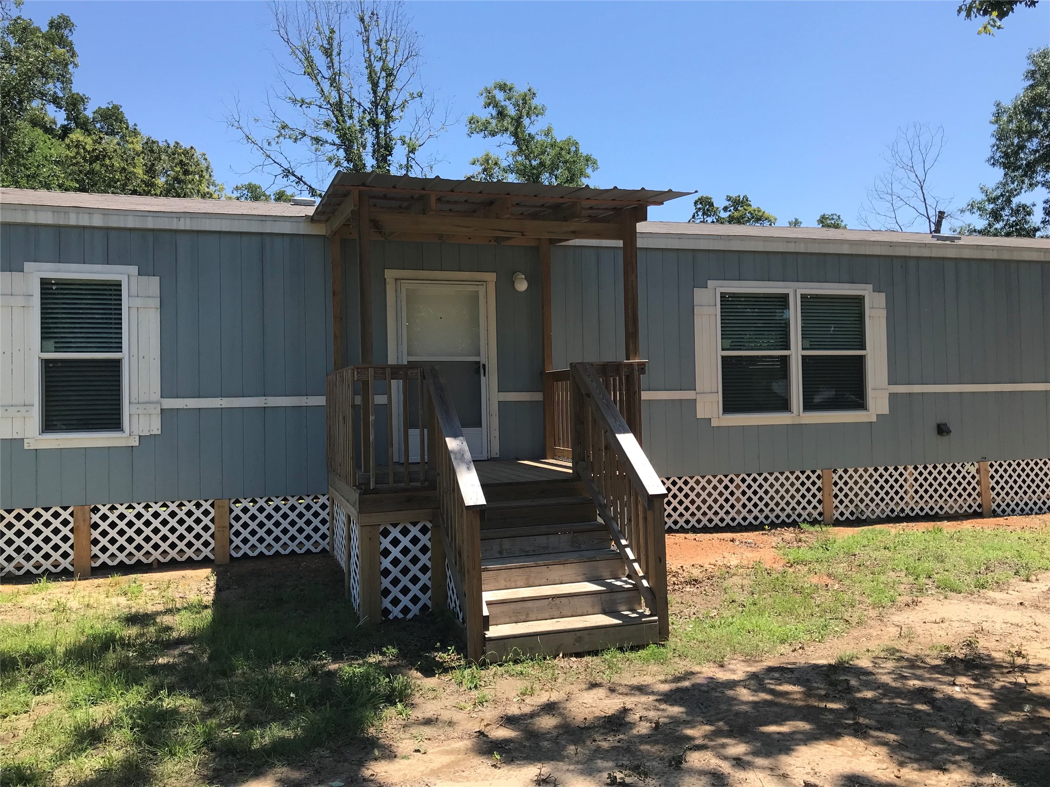 246 Brenda Road Trinity, TX 75862 - Photo 5 of 28 a front view of a house