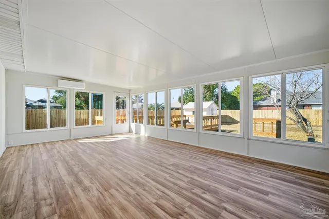 $345,900 | 4360 Marilyn Court, Gulf Breeze, FL 32563