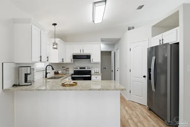 $345,900 | 4360 Marilyn Court, Gulf Breeze, FL 32563