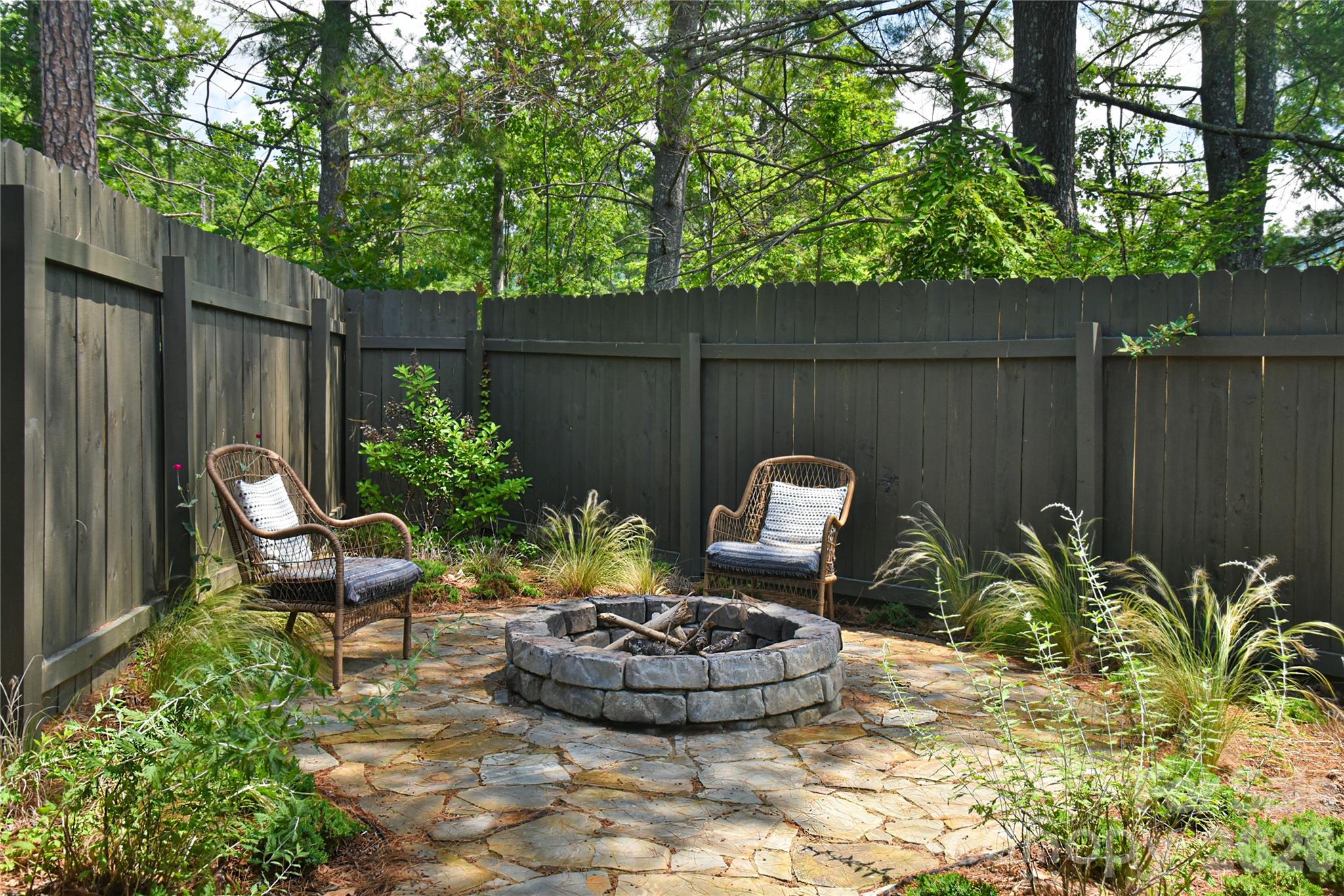 351 Windsor Road Asheville, NC 28804 - Photo 5 of 38