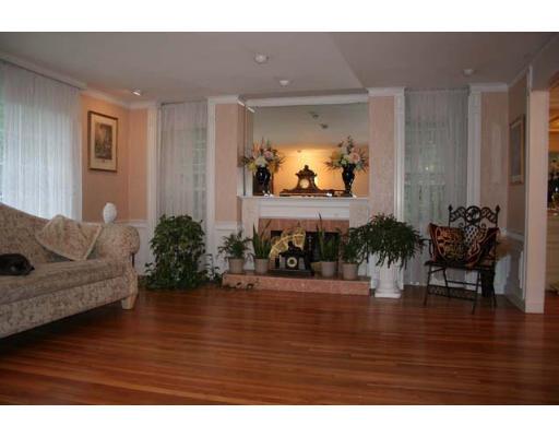 39 Old Pasture Road Cohasset, MA 02025 - Photo 6 of 18 Gallery Image 6