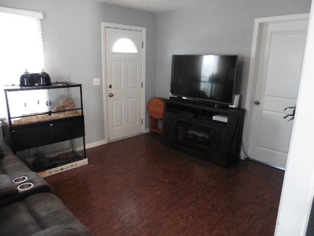 512 Ella Road Spokane Valley, WA 99212 - Photo 4 of 20 Gallery Image 4