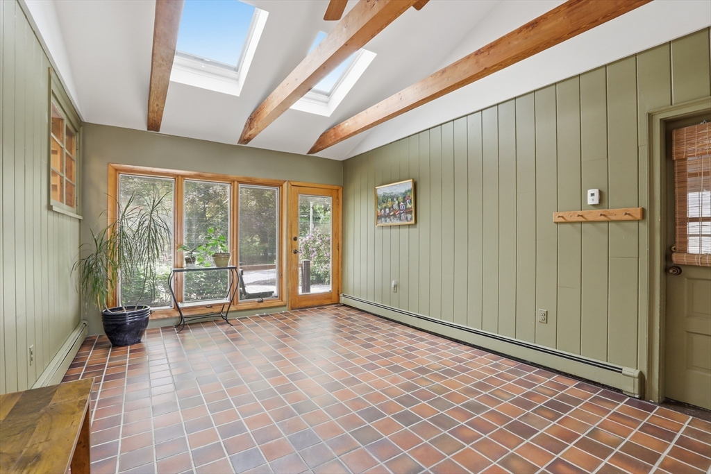 15 Thornberry Road Winchester, MA 01890 - Photo 16 of 41