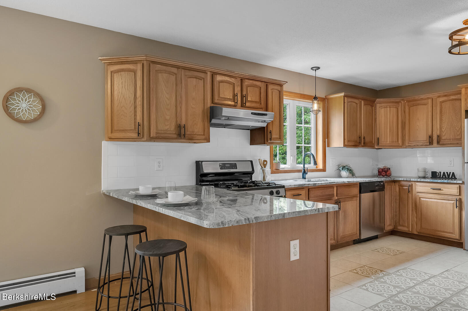 1273 Algerie Road Otis, MA 01029 - Photo 12 of 39 Breakfast Nook