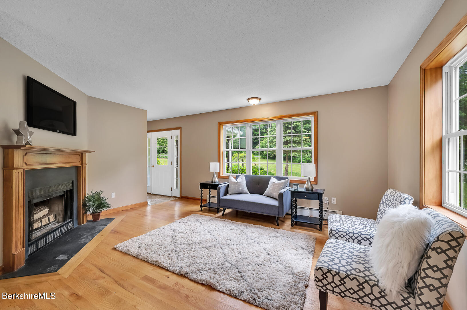 1273 Algerie Road Otis, MA 01029 - Photo 18 of 39 Living Room