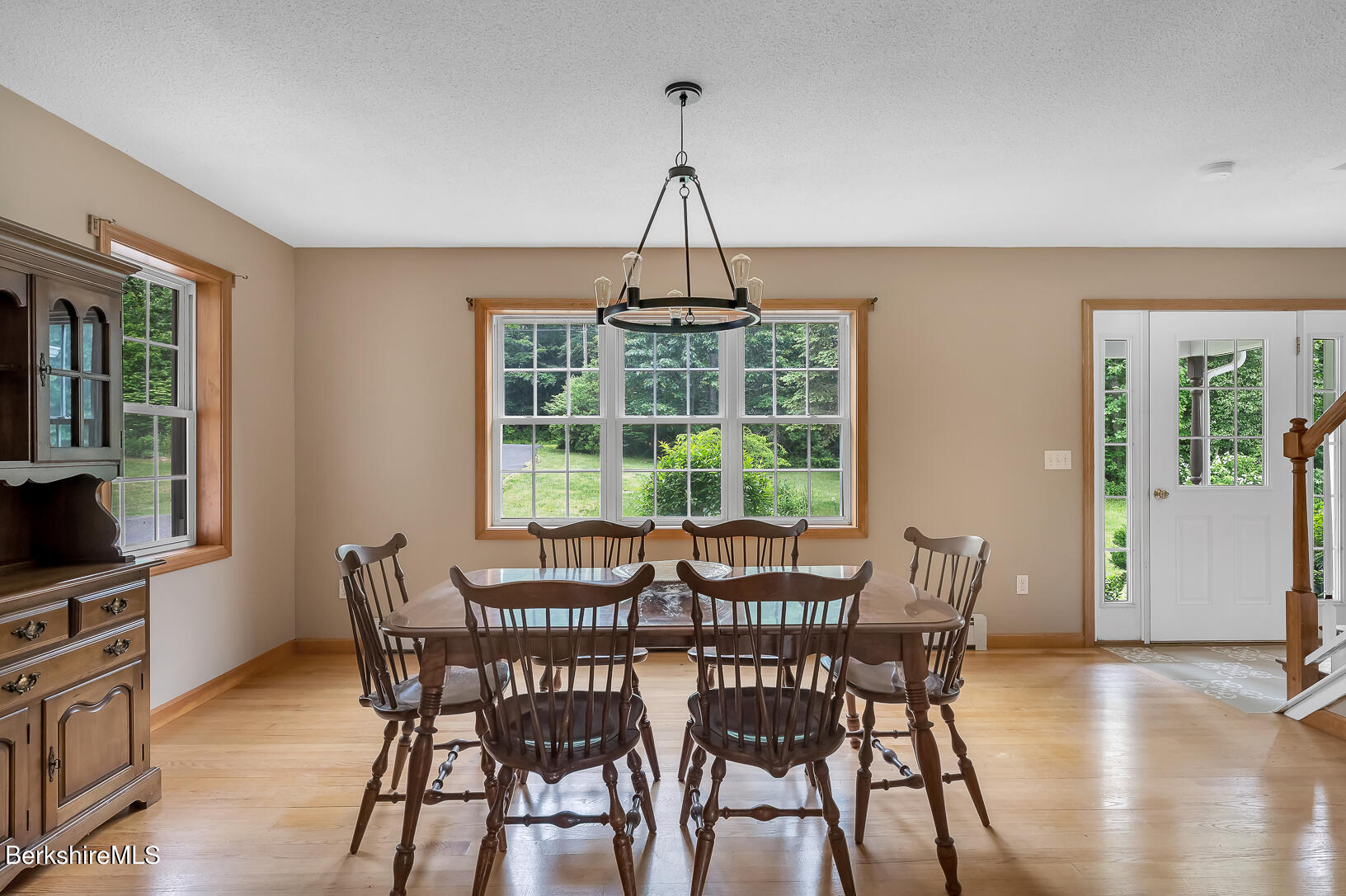 1273 Algerie Road Otis, MA 01029 - Photo 21 of 39 Dining