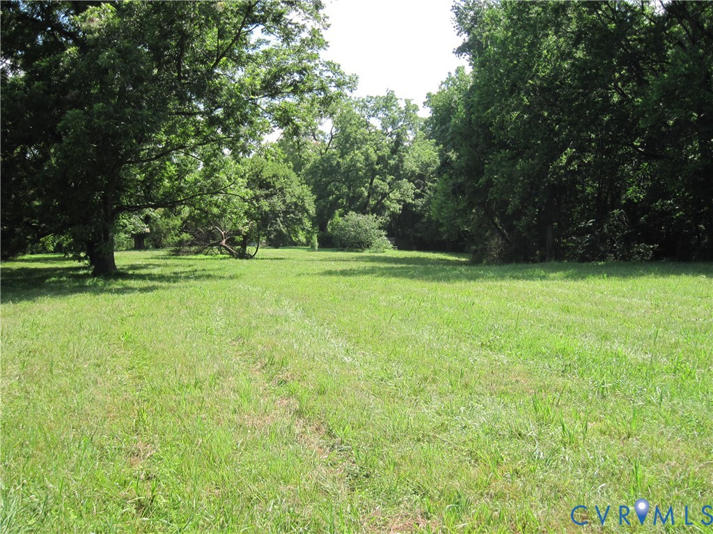 4301 Old Nottingham Road Quinton, VA 23141 - Photo 7 of 9 Yard