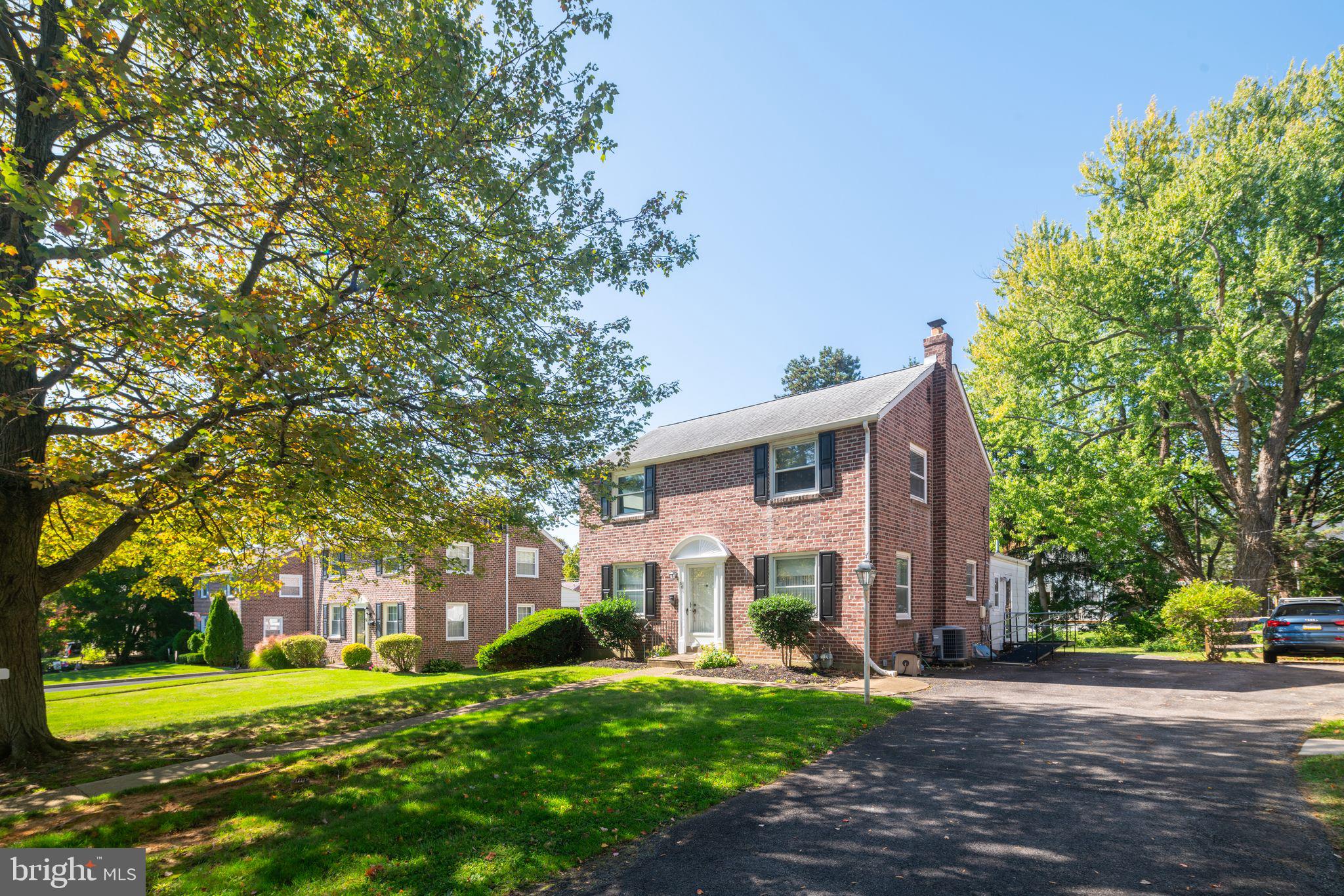 56 Worrell Drive Springfield, PA 19064 - Photo 2 of 33 Beautiful Lot on a Beautiful Street!