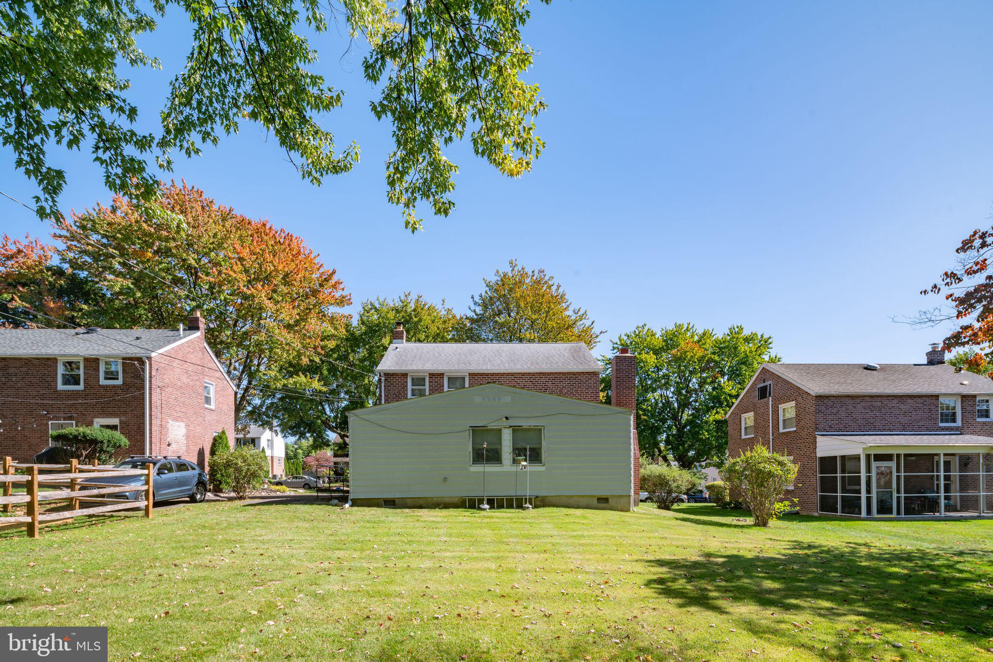 56 Worrell Drive Springfield, PA 19064 - Photo 8 of 33 Rear view