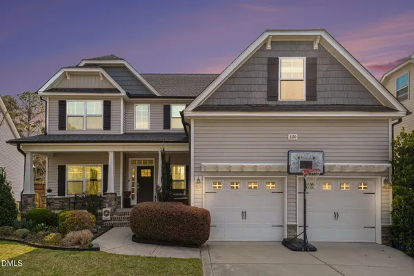 $640,000 | 2120 Temple Hills Way, Fuquay-Varina, NC 27526
