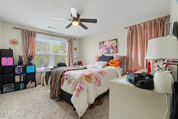 $640,000 | 2120 Temple Hills Way, Fuquay-Varina, NC 27526
