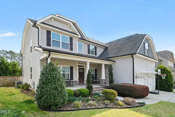 $640,000 | 2120 Temple Hills Way, Fuquay-Varina, NC 27526