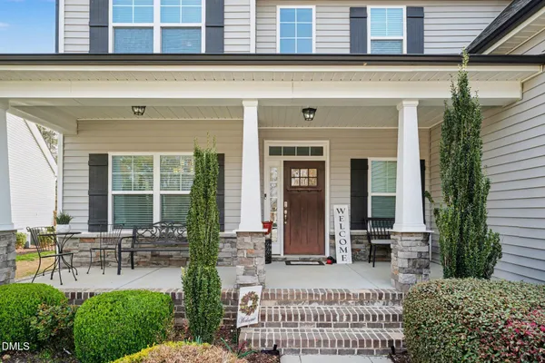 $640,000 | 2120 Temple Hills Way, Fuquay-Varina, NC 27526