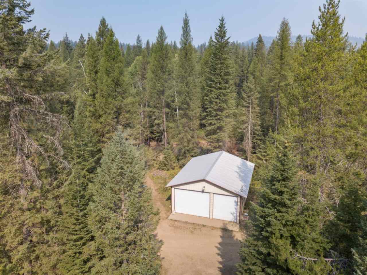 4648 Whittier Road Clayton, WA 99110 - Photo 8 of 20
