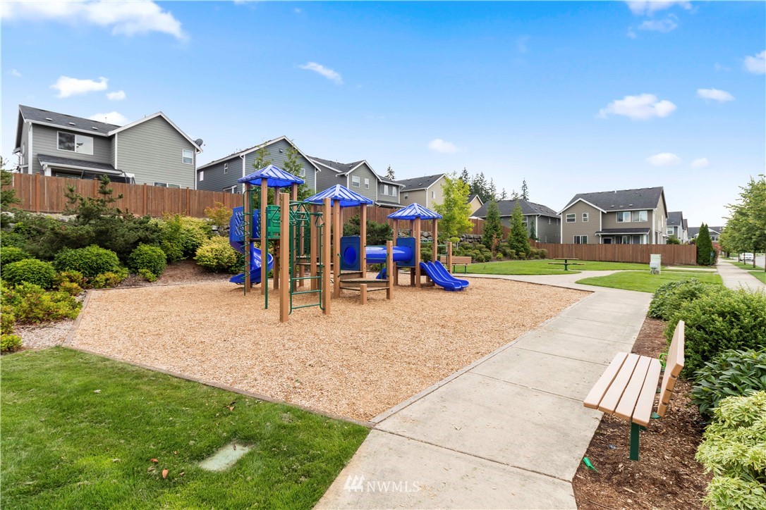 17822 39th Avenue Southeast Bothell, WA 98012 - Photo 22 of 25 Gallery Image 22