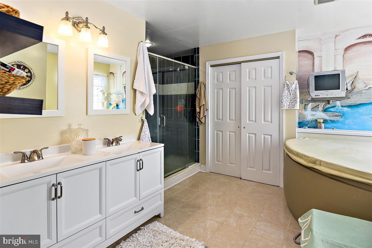 10304 Shingle Landing Road Bishopville, MD 21813 - Photo 31 of 78 Gallery Image 31