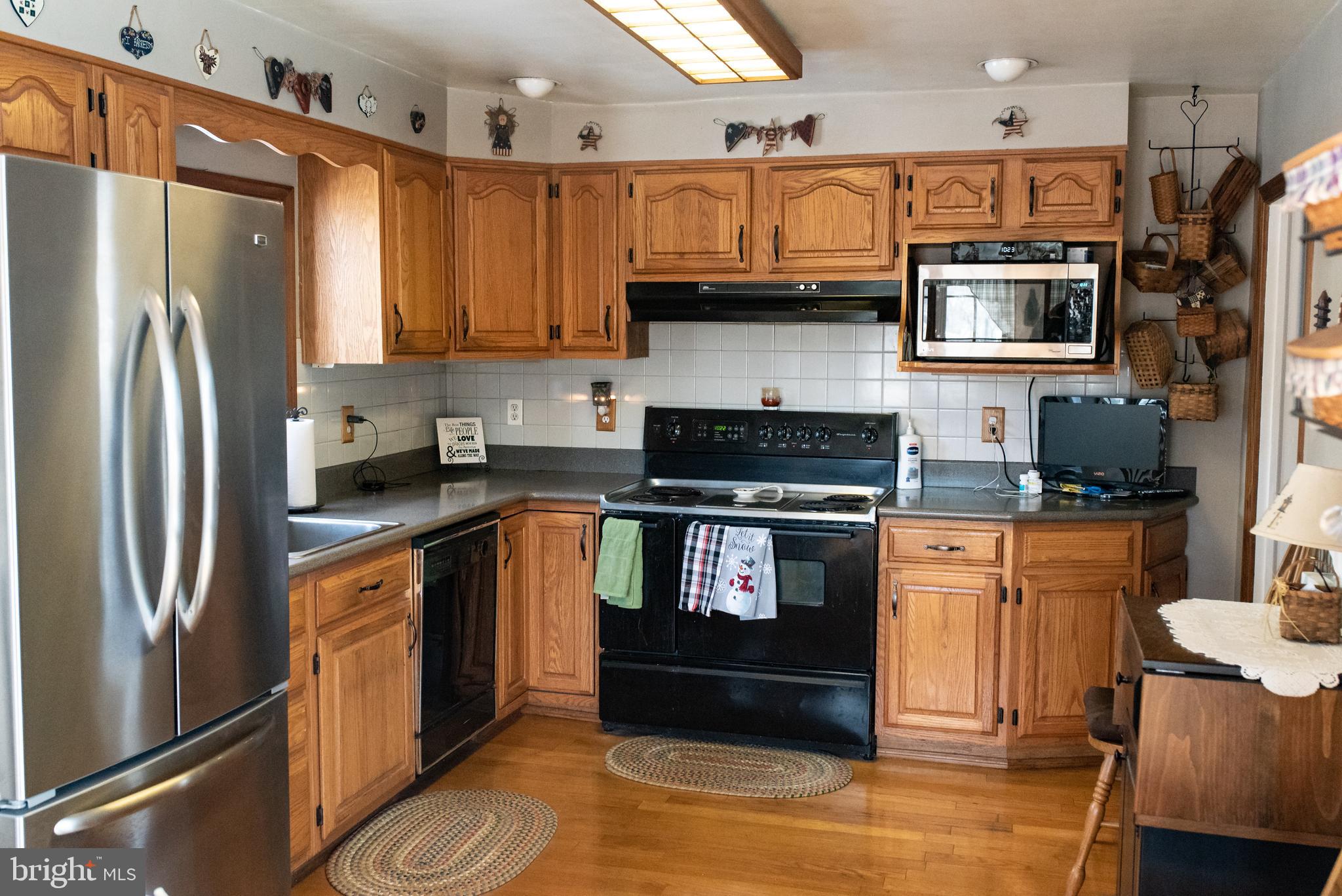 2048 Mill Road Norristown, PA 19403 - Photo 24 of 52 Kitchen