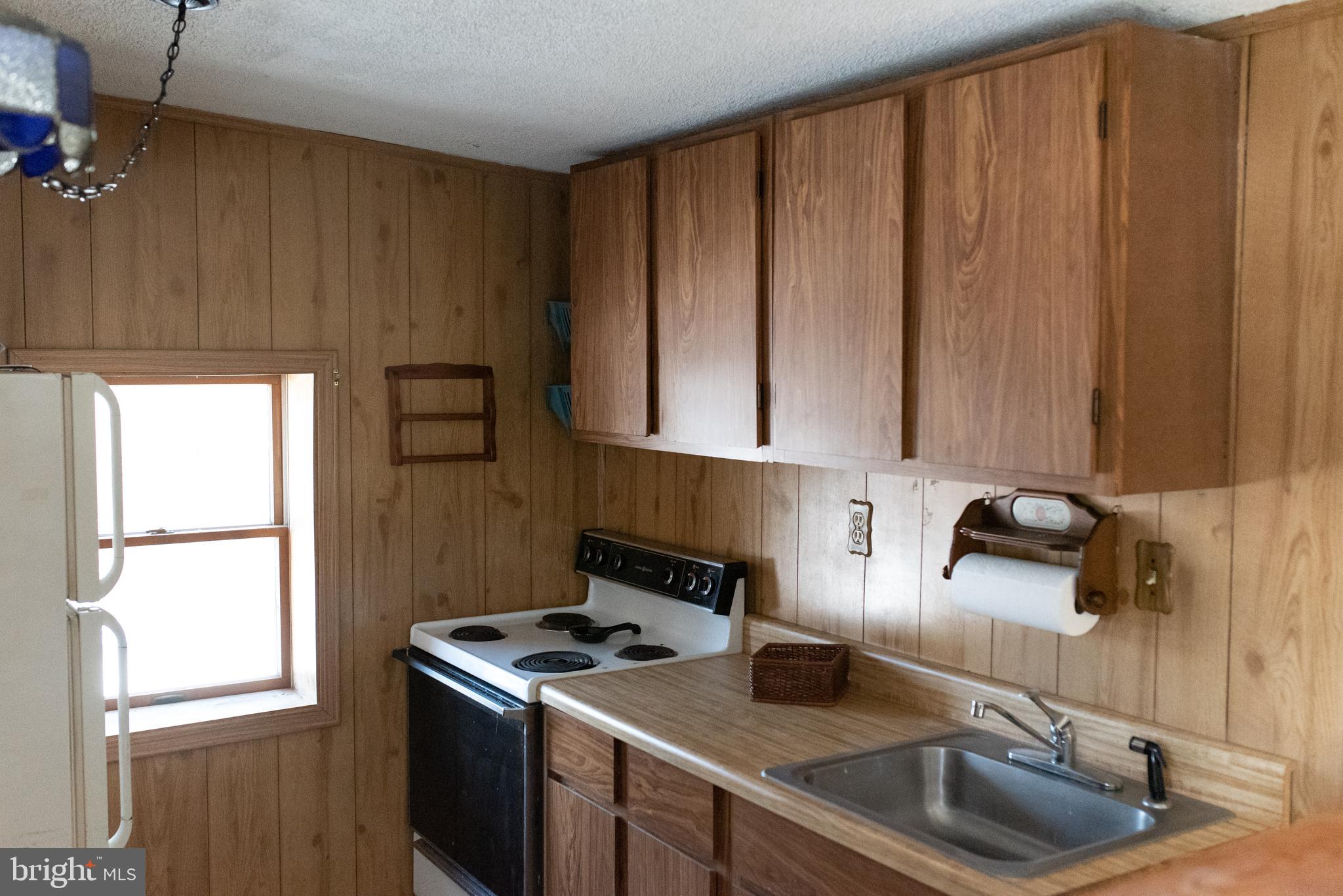 2048 Mill Road Norristown, PA 19403 - Photo 48 of 52 In-Law Suite Kitchen