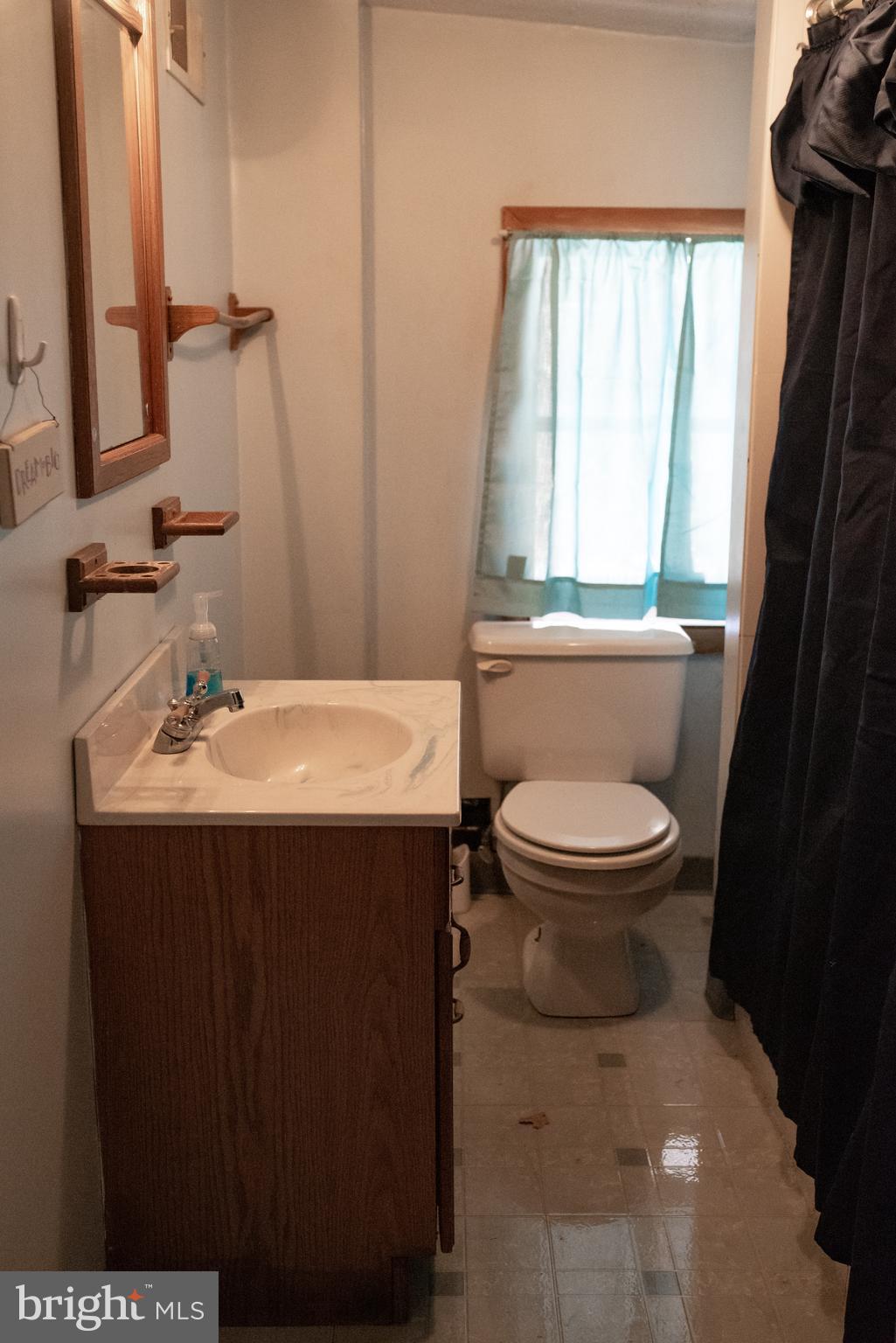 2048 Mill Road Norristown, PA 19403 - Photo 51 of 52 In-Law Suite Bathroom with Tub and Shower