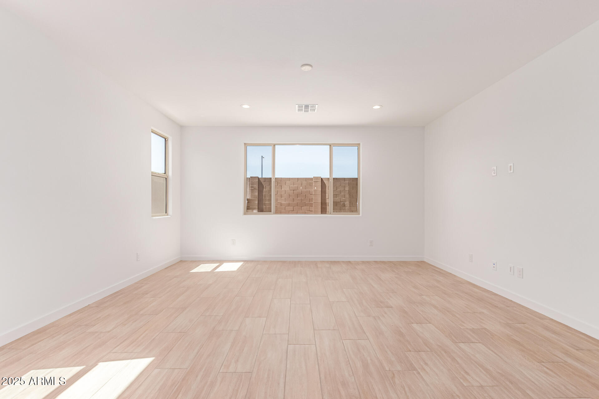 20262 West Monterey Way Buckeye, AZ 85396 - Photo 9 of 33 6 - Monterey