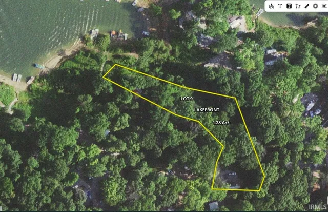 $199,900 | 9 Dogwood Drive, Rockville, IN 47872