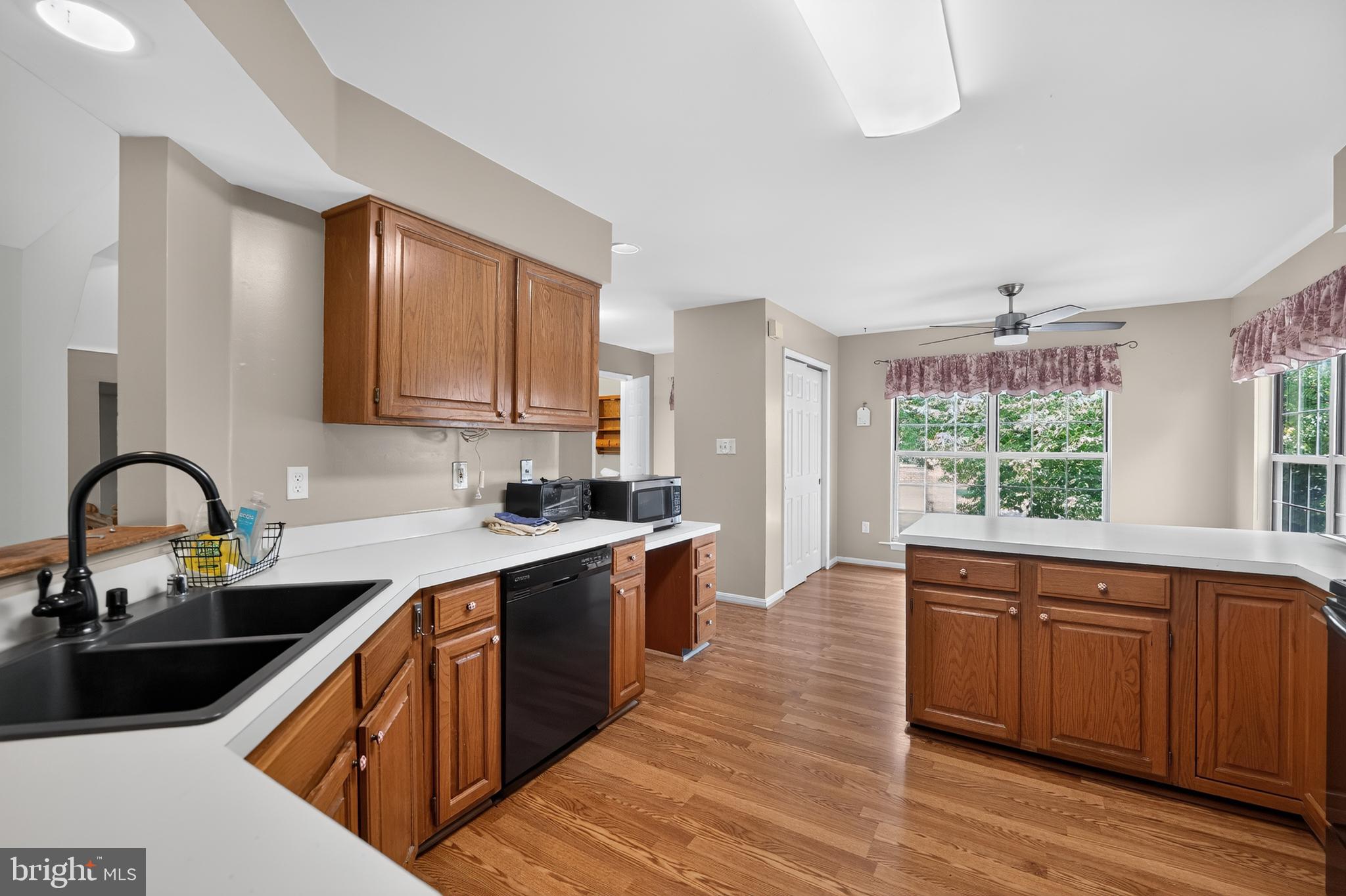 8625 Indian Springs Road Laurel, MD 20724 - Photo 7 of 16 Bright and inviting kitchen space.