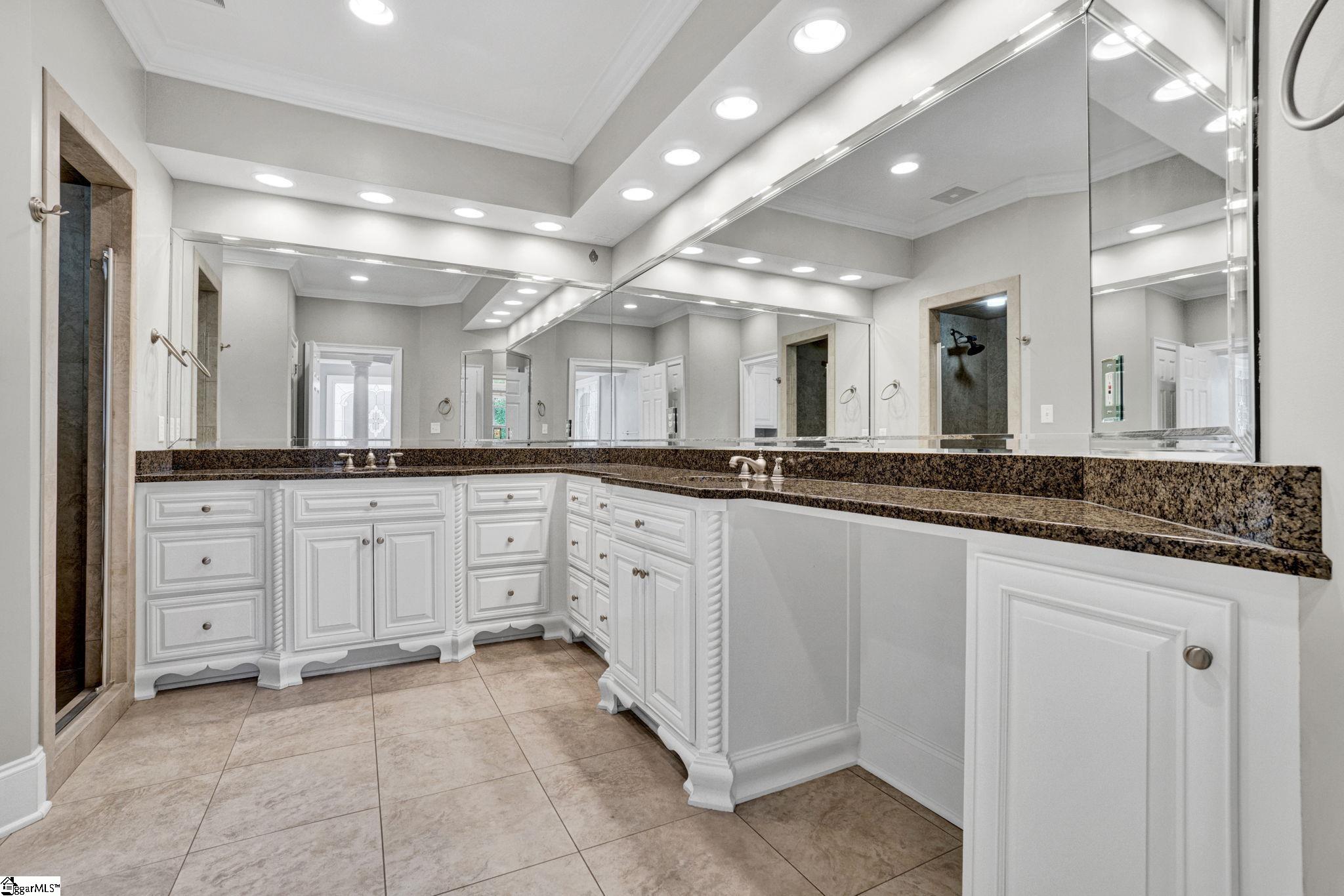 881 Inverness Circle Spartanburg, SC 29306 - Photo 17 of 36