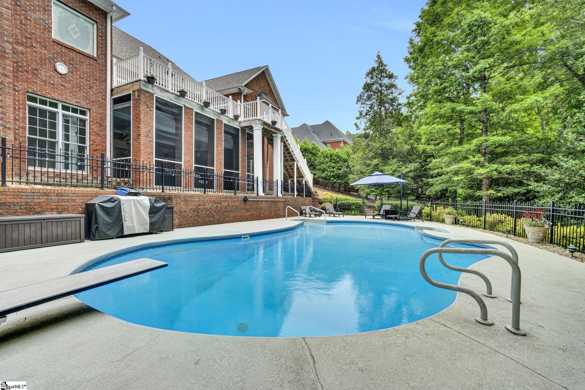 881 Inverness Circle Spartanburg, SC 29306 - Photo 4 of 36