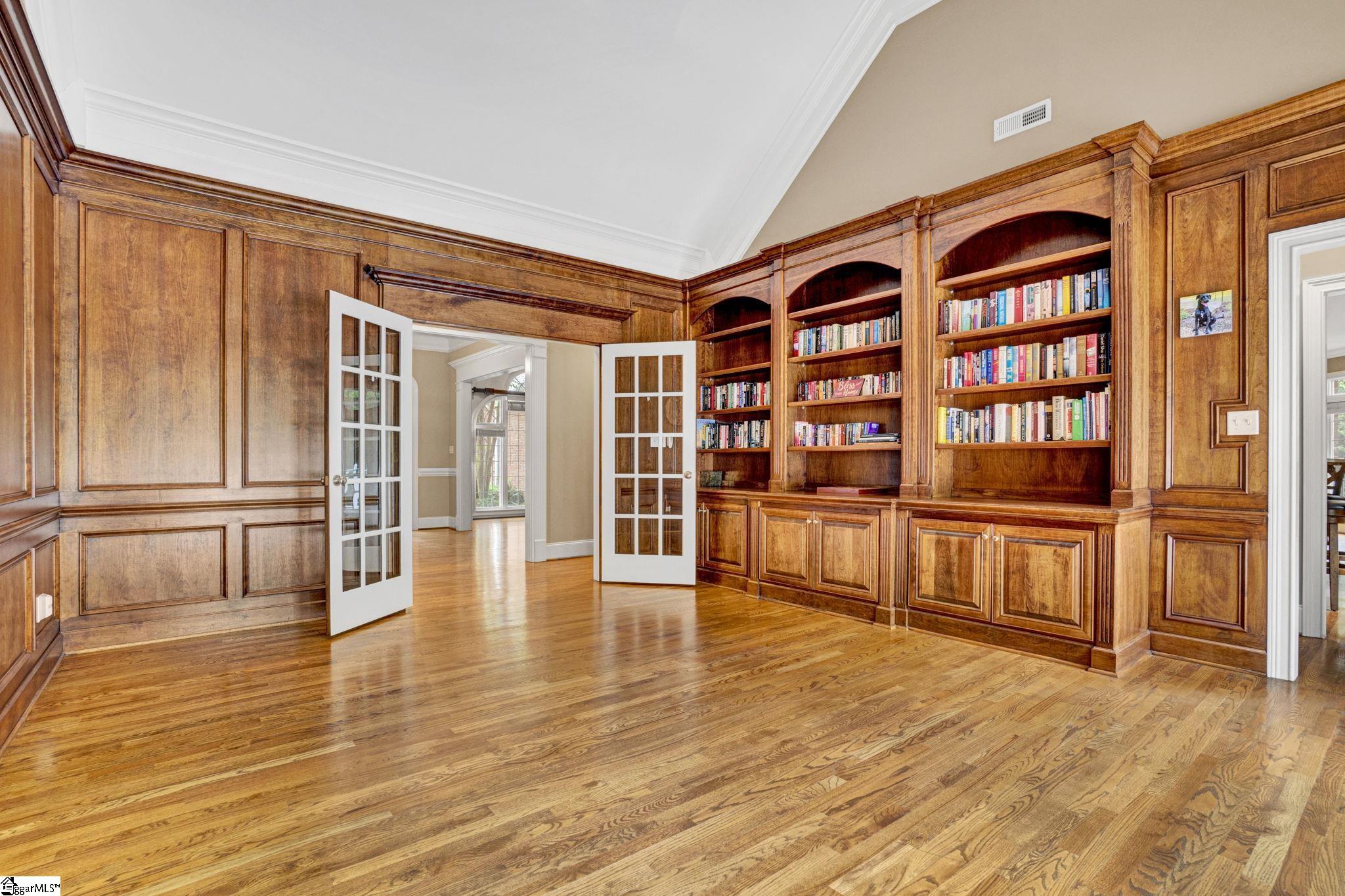 881 Inverness Circle Spartanburg, SC 29306 - Photo 6 of 36