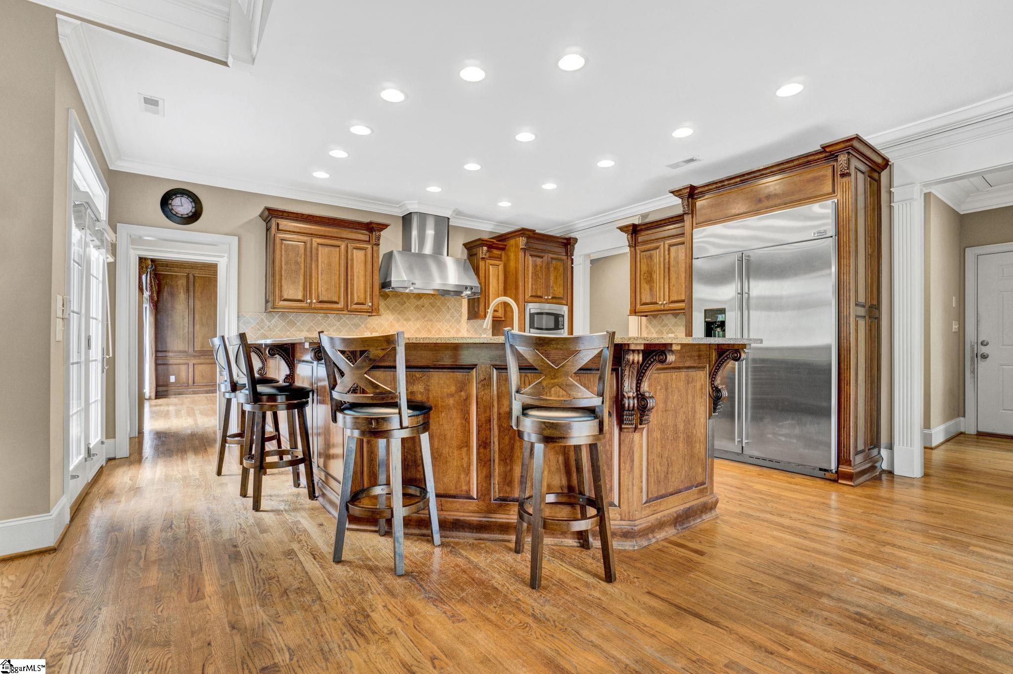 881 Inverness Circle Spartanburg, SC 29306 - Photo 10 of 36