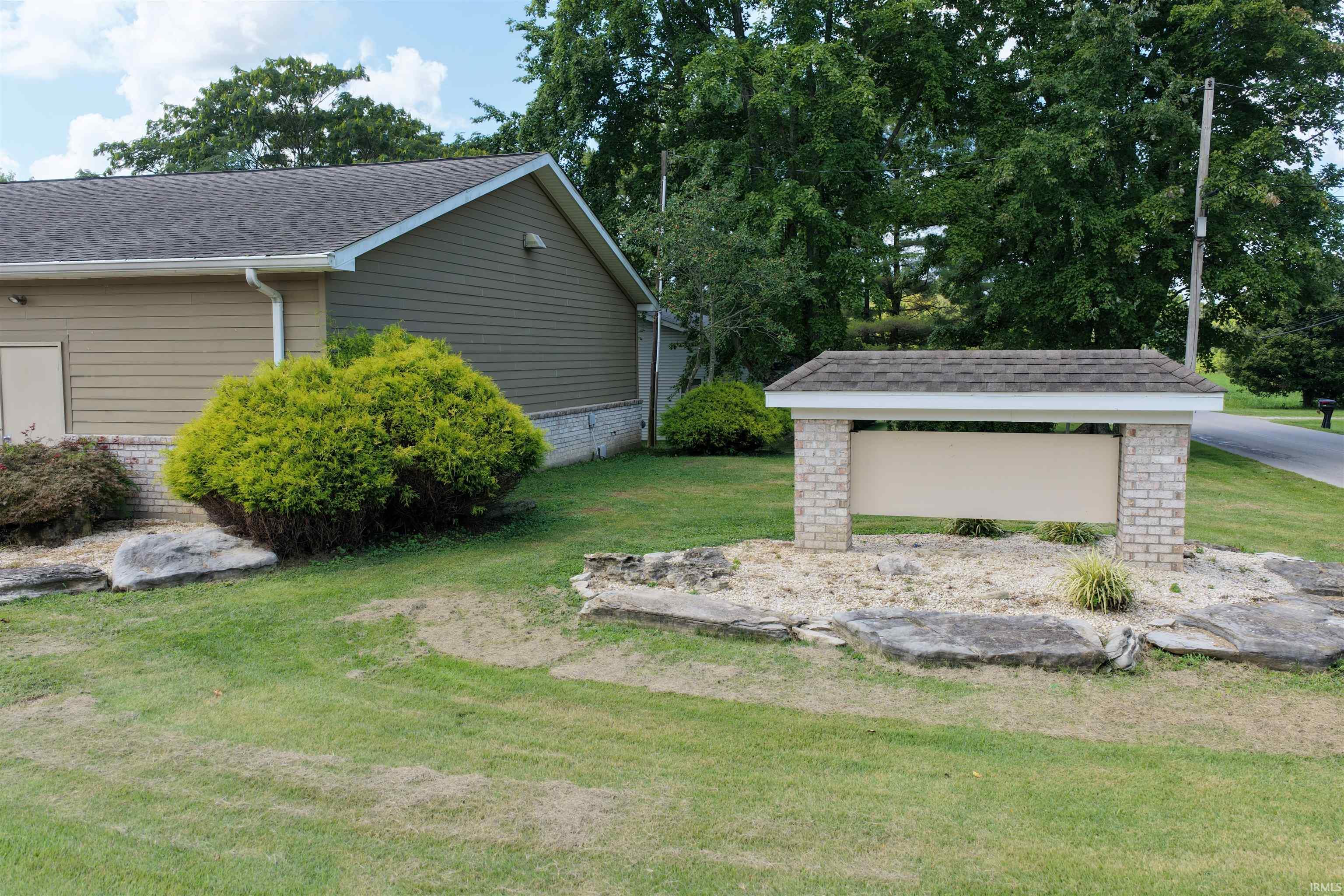 6264 Sand Pit Road Bedford, IN 47421 - Photo 2 of 50 Gallery Image 2