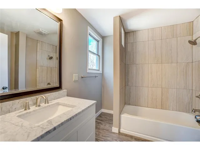 $2,800 | 442 Baer Drive, Hudson, WI 54016