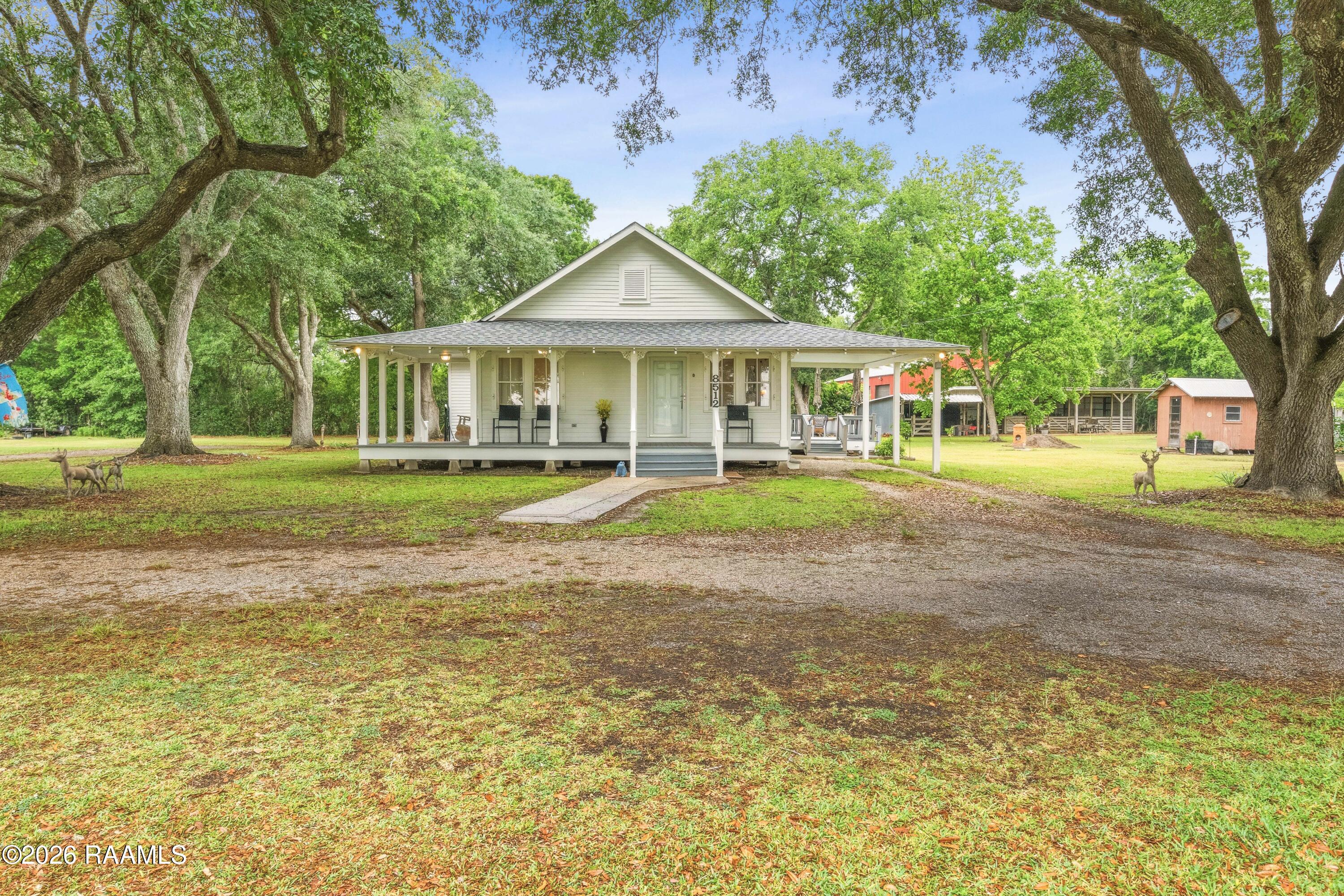 8512 Jefferson Island Road New Iberia, LA 70560 - Photo 2 of 37 8512JeffersonIsland-3