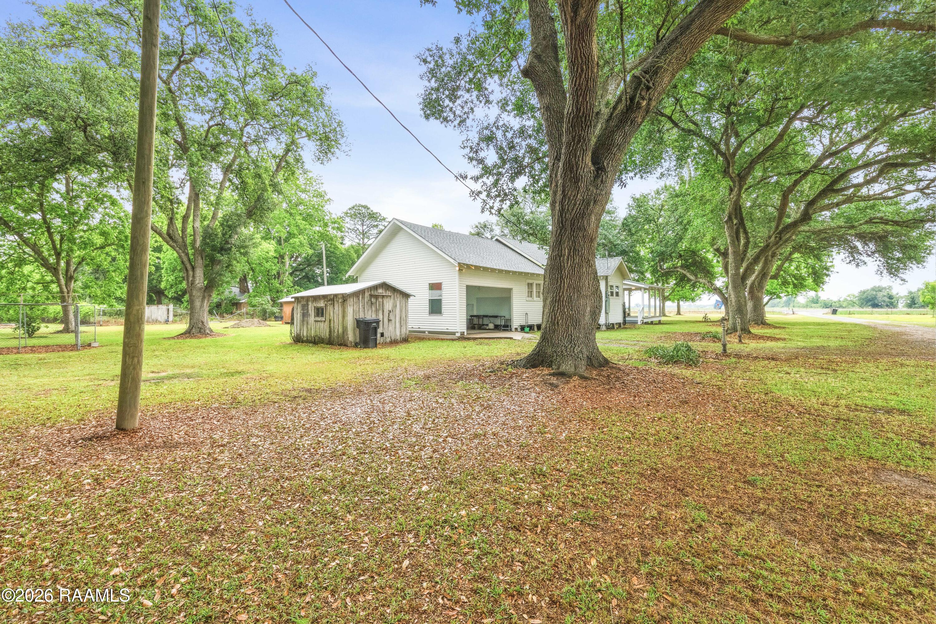 8512 Jefferson Island Road New Iberia, LA 70560 - Photo 34 of 37 8512JeffersonIsland-14