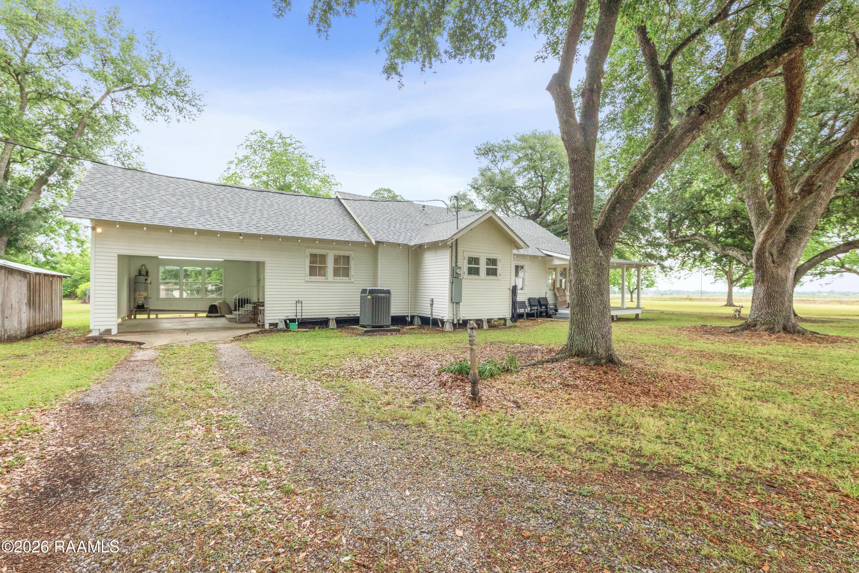 8512 Jefferson Island Road New Iberia, LA 70560 - Photo 35 of 37 8512JeffersonIsland-15