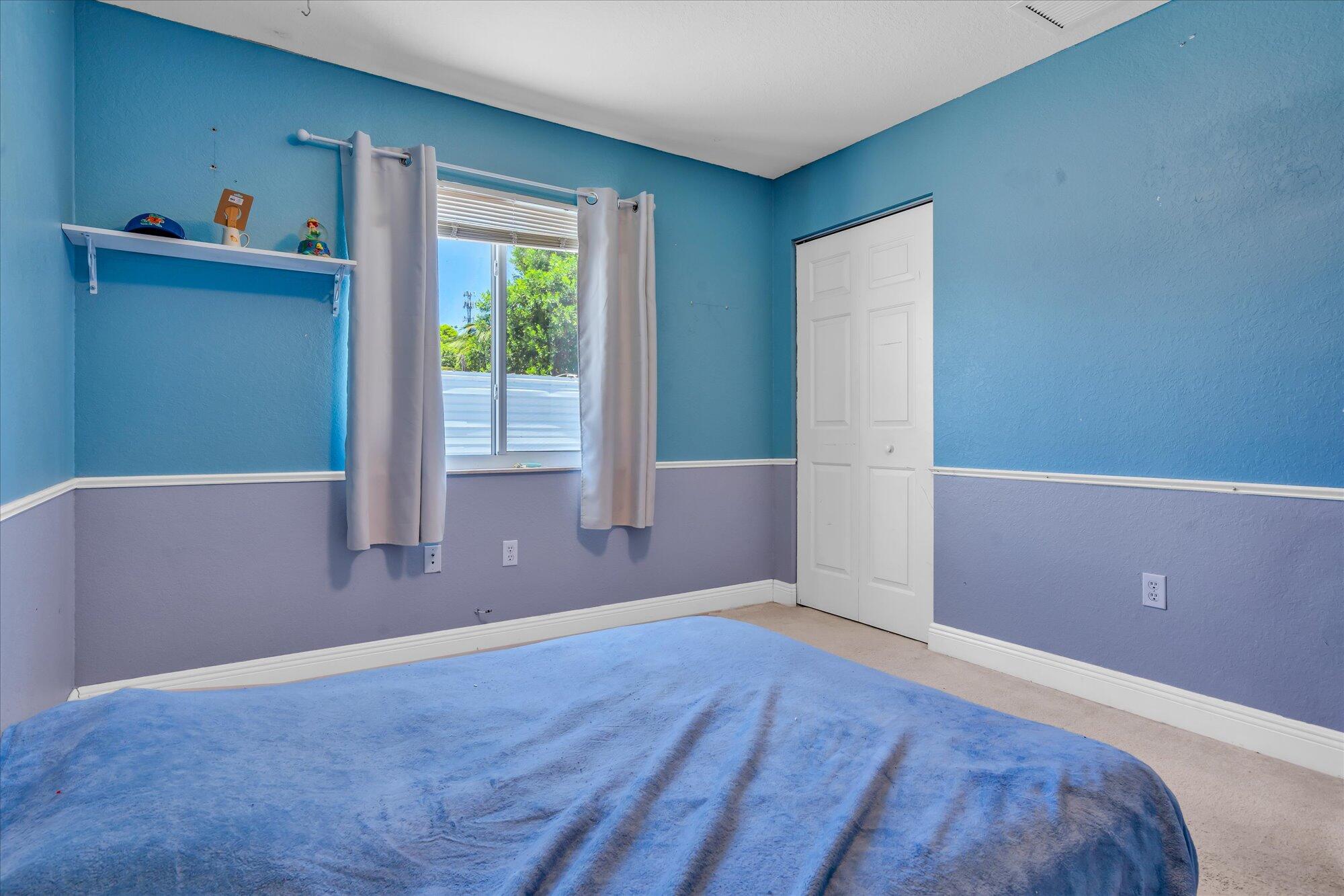 939 Plantation Road Key Largo, FL 33037 - Photo 26 of 38 a view of livingroom with hardwood