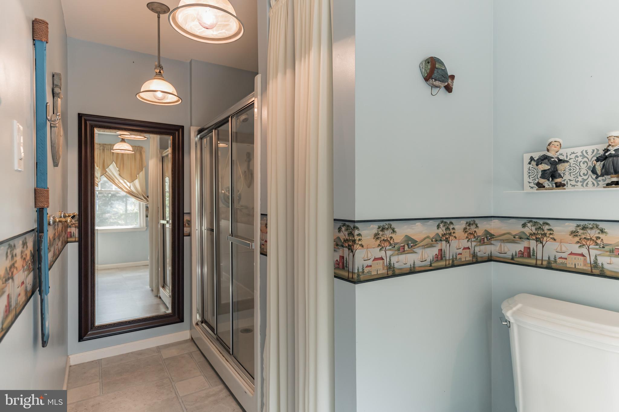 129 Round Hill Road Voorhees, NJ 08043 - Photo 27 of 33 In-Law Main Bath with shower