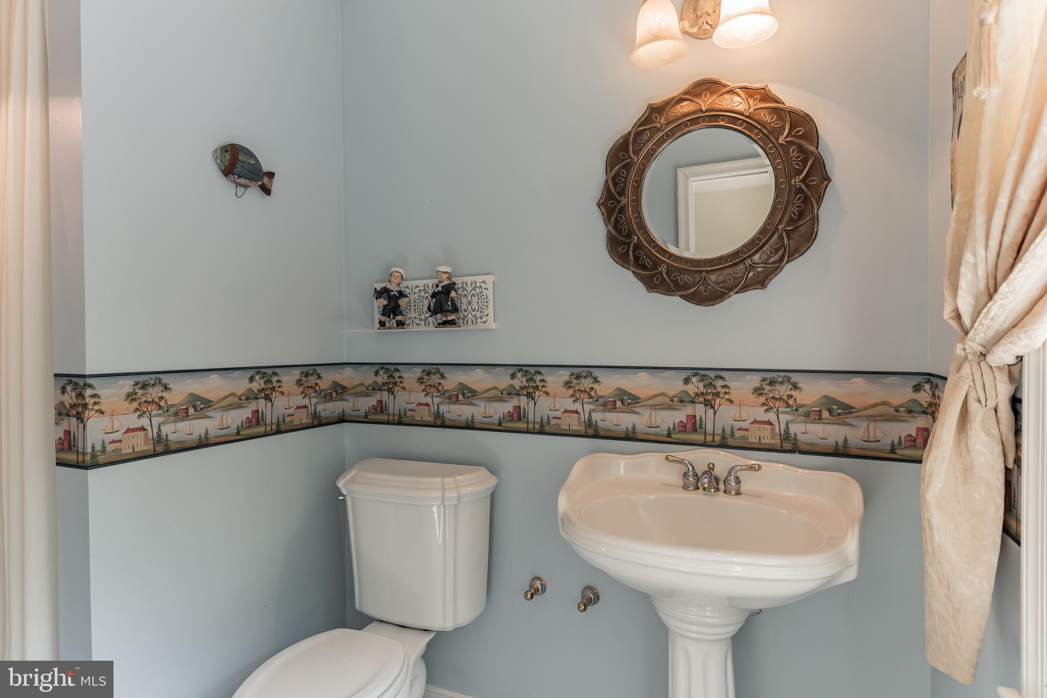129 Round Hill Road Voorhees, NJ 08043 - Photo 28 of 33 In-Law Main bath on upper level