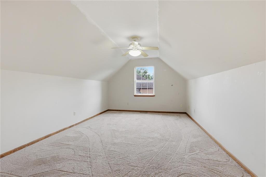 1209 Southwest Trail Ridge Drive Blue Springs, MO 64015 - Photo 20 of 36