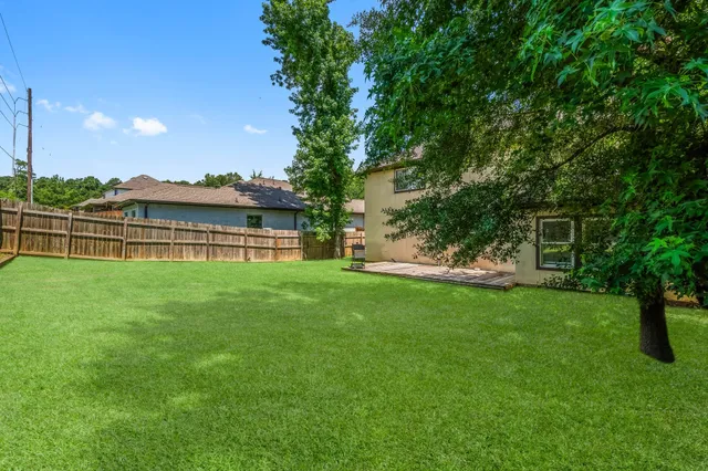 $2,200 | 4313 Windswept Drive, Montgomery, TX 77356