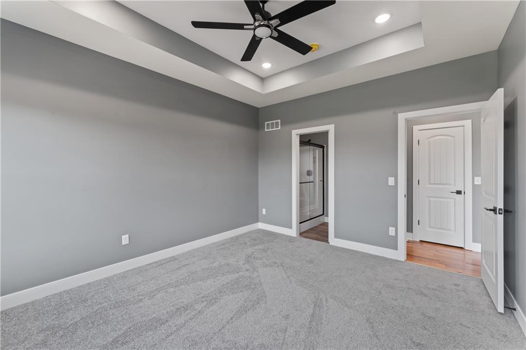 806 West Shawhan Parkway Lone Jack, MO 64086 - Photo 22 of 37