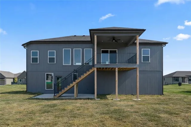 $393,900 | 806 West Shawhan Parkway, Lone Jack, MO 64086