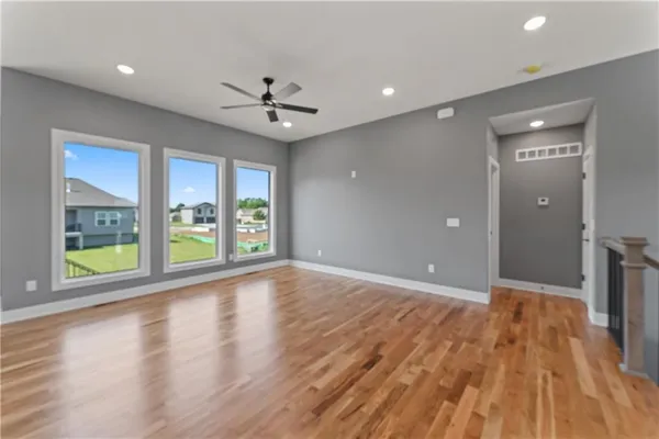 $399,900 | 806 West Shawhan Parkway, Lone Jack, MO 64086