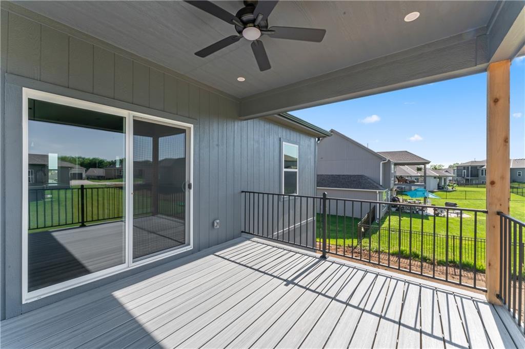 806 West Shawhan Parkway Lone Jack, MO 64086 - Photo 32 of 37