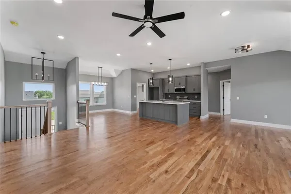 $399,900 | 806 West Shawhan Parkway, Lone Jack, MO 64086