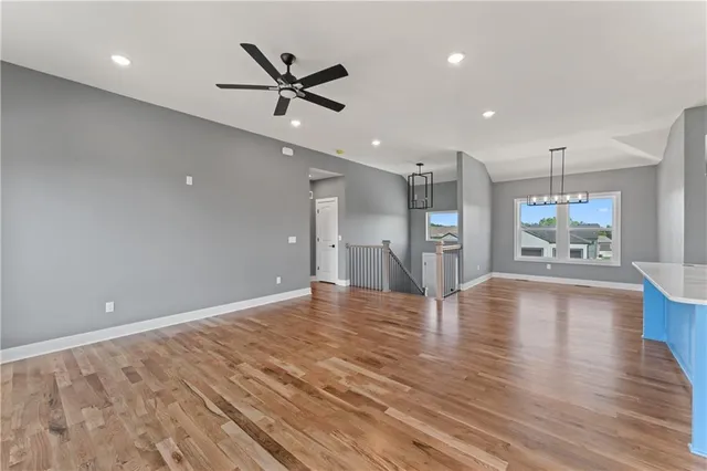 $393,900 | 806 West Shawhan Parkway, Lone Jack, MO 64086