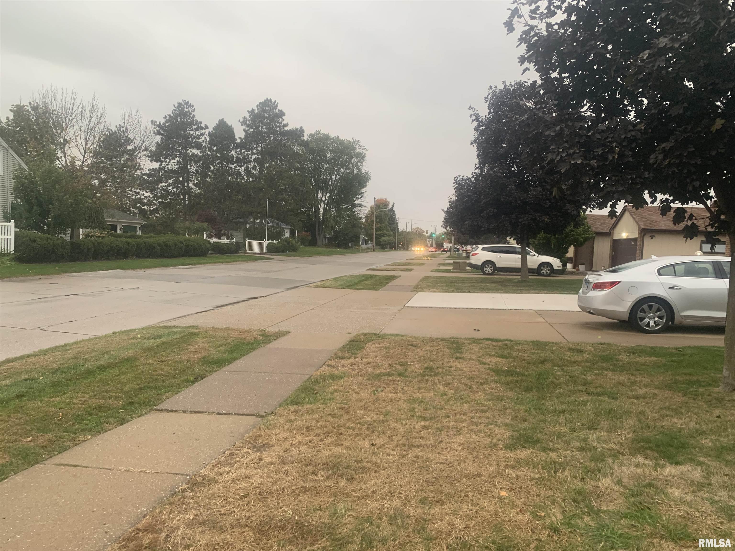 4237 26th Avenue Moline, IL 61265 - Photo 35 of 35