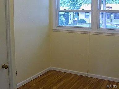 310 Midlothian Road St. Louis, MO 63137 - Photo 11 of 16