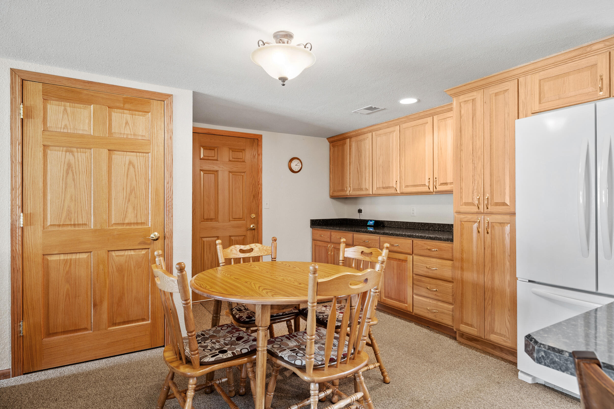 807 Madison Avenue Howards Grove, WI 53083 - Photo 4 of 29 Dining and Kitchen Storage